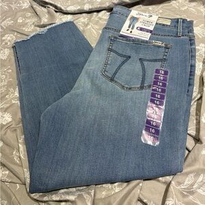 NWT Seven7 tower straight crop jeans light wash distressed 16